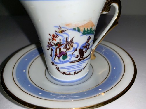 Pate De Limoges Cup & Saucer Winter Snow Skiing Tourist Souvenir Scene - Imagen 5 de 12