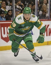 Ben JONES Signed 8x10 Photo! MINNESOTA WILD! Forward ! W/COA