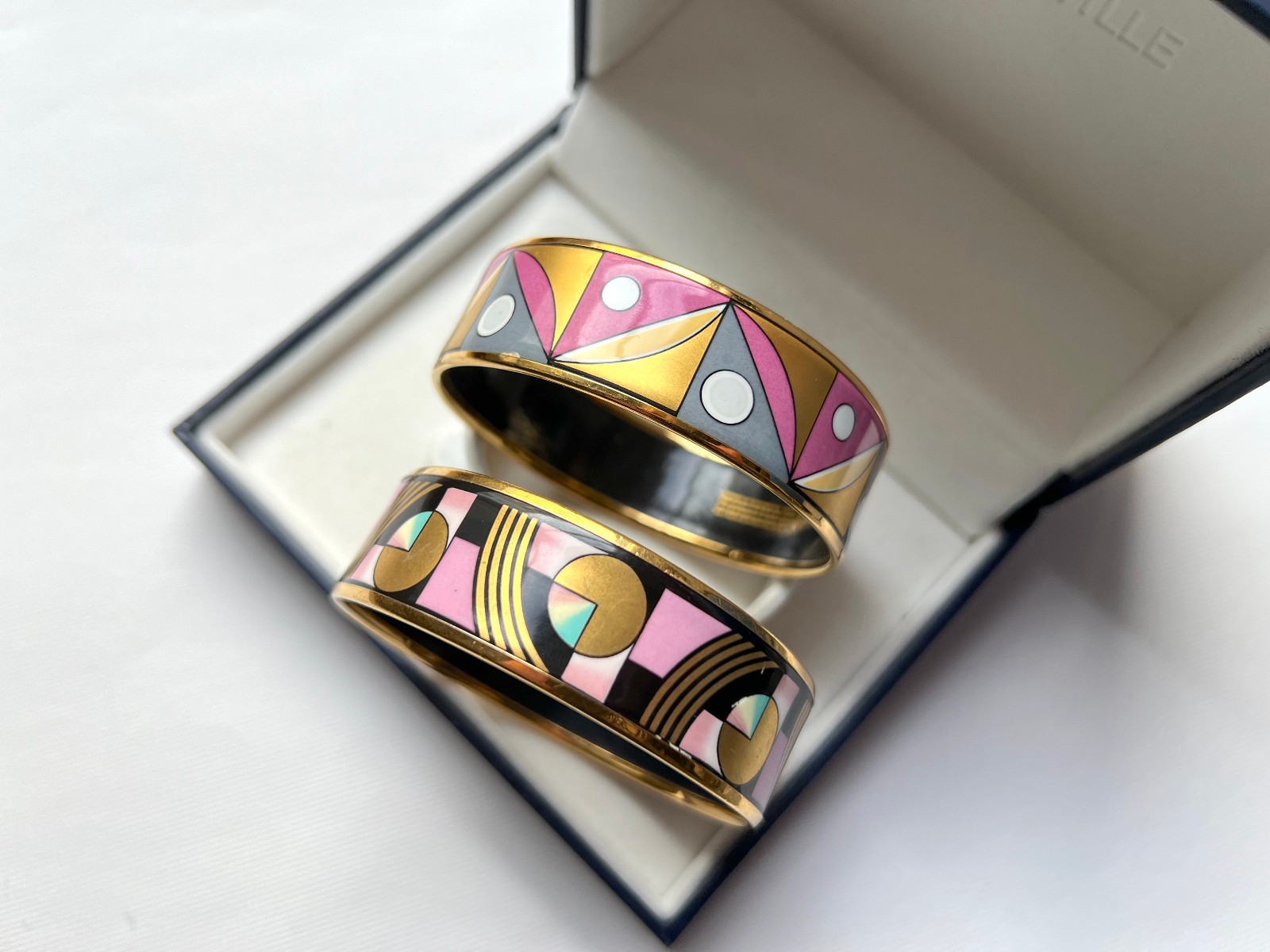 Two MICHAELA FREY WILLE Bangles Bracelets Enamel … - image 8