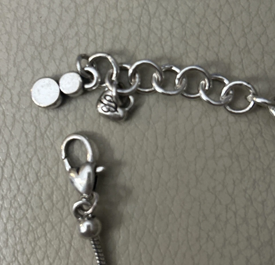 Colar Brighton "Upsy Daisy" Primavera Flor Amarelo Borboleta Design Floral 18" - Imagem 4 de 4