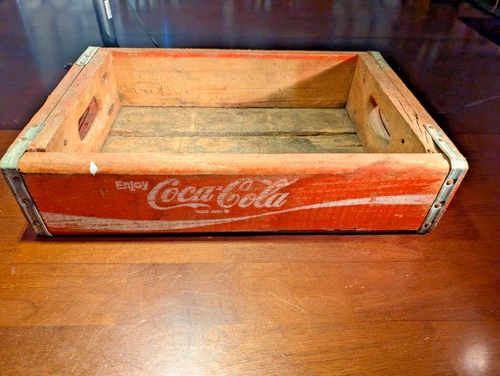 Coca-Cola Vintage 1970s Red Wooden Soda Bottle Crate Carrier Case