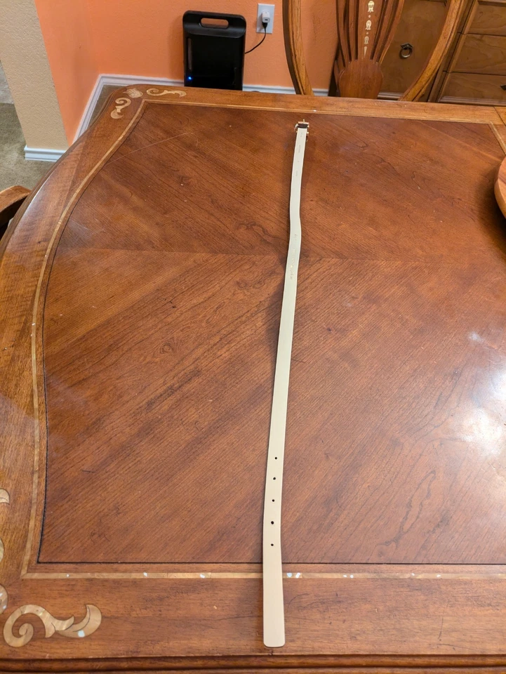 Cinturón con lazo Kate Spade de cuero genuino negro talla S  Foto 4 de 4