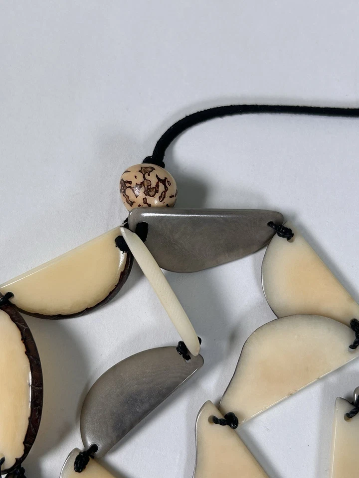 Joyería JOJ Armario de Chelle Cuerno Natural En Capas Collar Distintivo Ajustable Foto 3 de 4