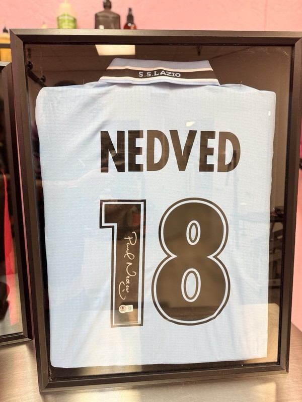 Pavel Nedved Signed S.S Lazio Jersey (Beckett)