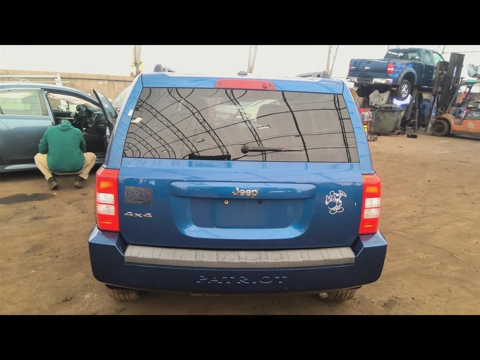 Condensador CA compatível com 08-14 AVENGER 6811066 - Imagem 3 de 4