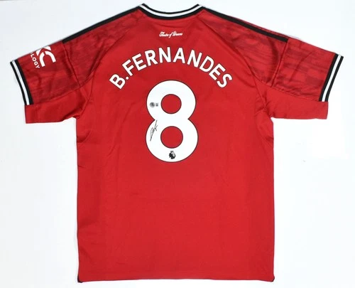Bruno Fernandes Signed Manchester United Home Soccer Jersey #8 - Beckett W Holo