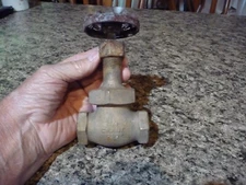 Crane Bronze Gate Valve 3/4" NPT Union Bonnet Rising Stem NOS
