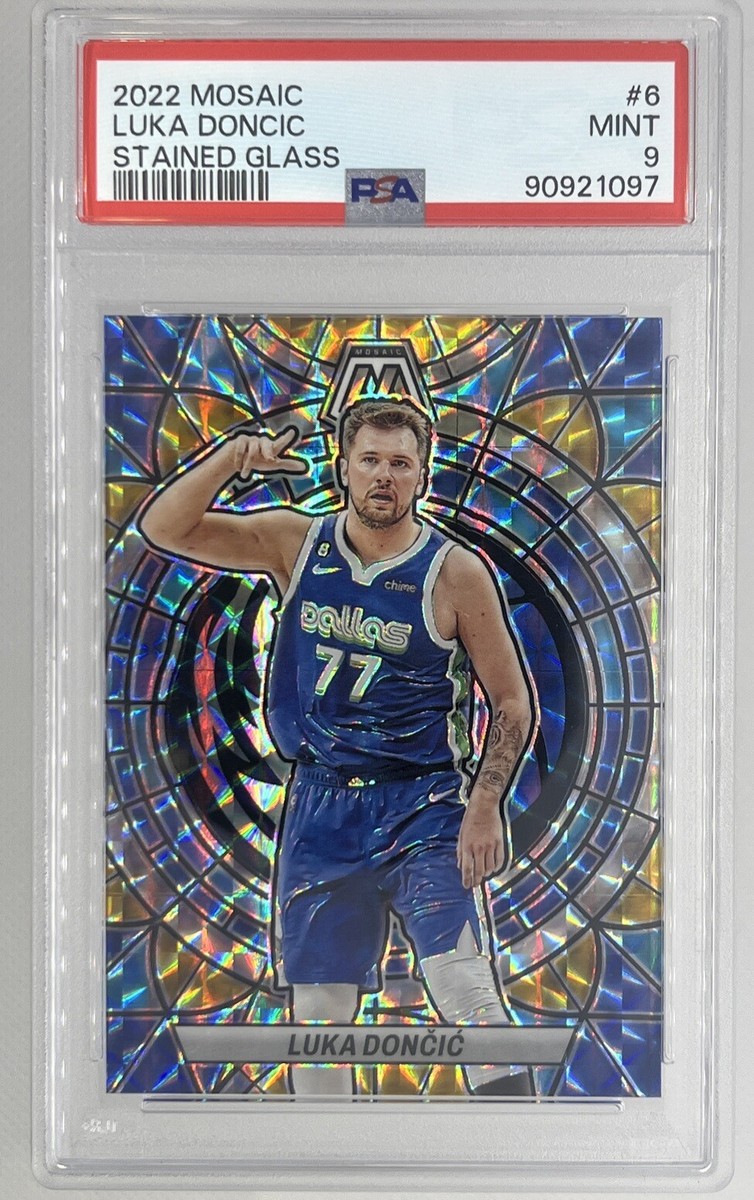 PANINI CROWN E ルカ　ドンチッチ 2023-24 Panini Crown Royale Kaboom! Gold #12 Luka Doncic