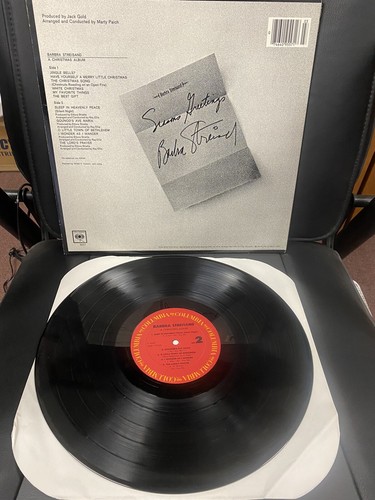BARBRA STREISAND A CHRISTMAS ALBUM - Picture 2 of 4