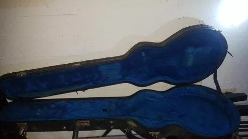 1982 GIBSON CORVUS GUITAR CASE - made in USA