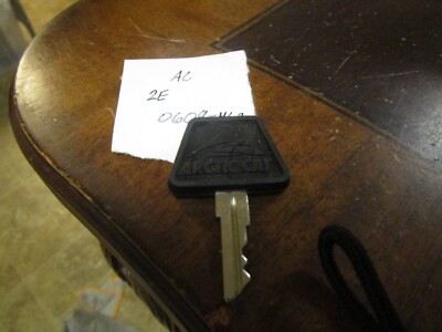 Arctic cat OEM 2E ignition key new 0609-463