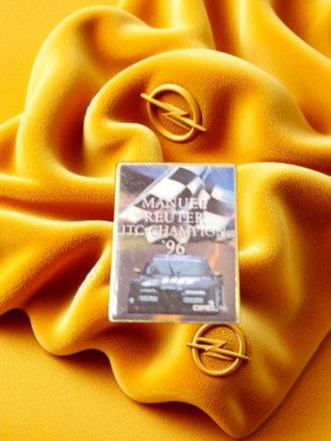 Sammler Pin - KFZ/AUTO - OPEL ''ITC Manuel Reuter 1996 Champion'' - Top-Zustand