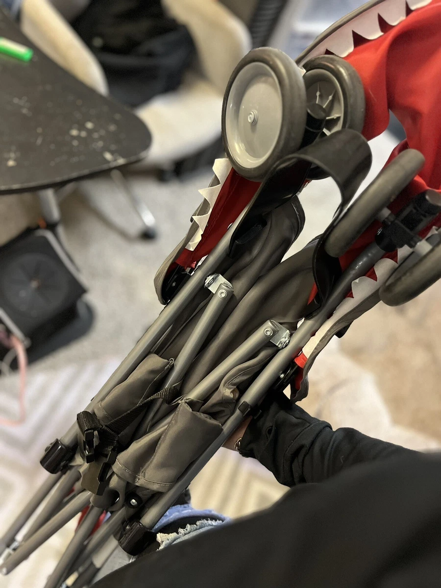 Shark sales umbrella stroller