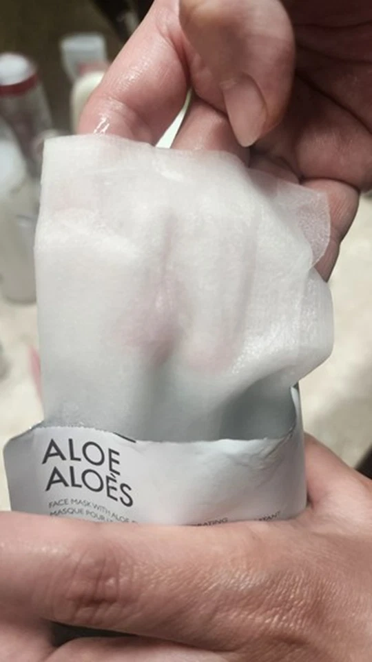 The Face Shop Real Aloe Juice Mask Instant Relief for Dehydrated, Stressed Skin - Image 4 of 4