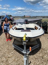 14 ft Boat for sale with Mercury 40 outboard.