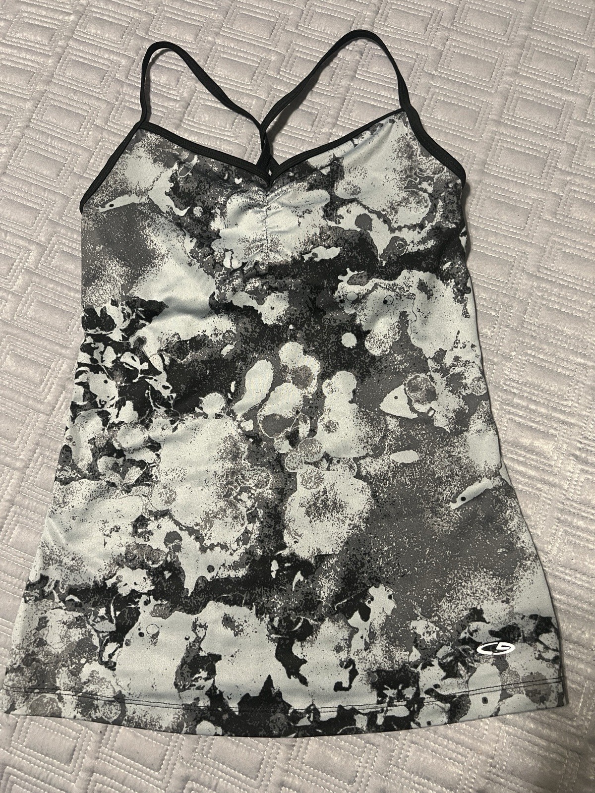 Picture 1 of 6