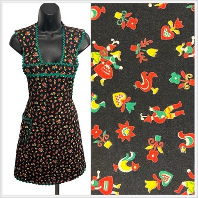 VTG Scandinavian Folk Art Apron Cotton Rooster Dove Heart Green Rickrack Retro