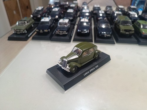 Die cast 1/43 Modellino Auto Carabinieri Lancia Aprilia 1939 verde - Foto 17 di 17