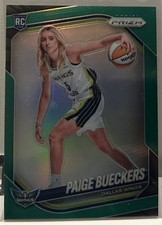 2025 Panini Prizm Paige Bueckers 147 Green Prizm Rookie