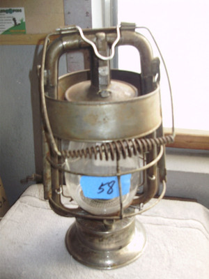 MY # 58 DIETZ FIRE DEPT KING LATERNE..pAT: '91 & -93 MODEL WITH COIL HANDLE..