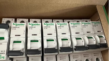 1PC NEW Schneider Circuit breaker iC65N DC 1P C1A A9N18101 #YY