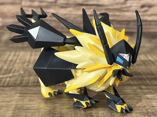 Pokemon Moncolle Juego de 5 piezas Figura Lunala Solgaleo Necrozma Envío Gratis FEDEX - Imagen 6 de 11