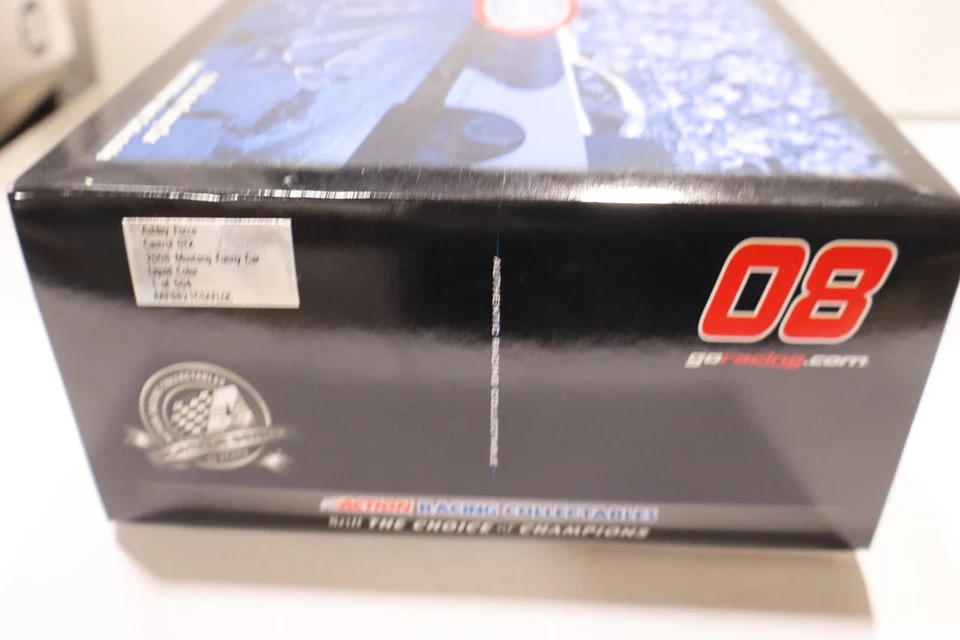 Action Racing Ashley Force Castrol GTX дебютант 2008 Mustang жидкий цвет 1 из 504 - Изображение 3 из 3