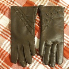 Vintage Womens Driving Gloves VERY OLD FOUND IN OLD PURSE Leather 