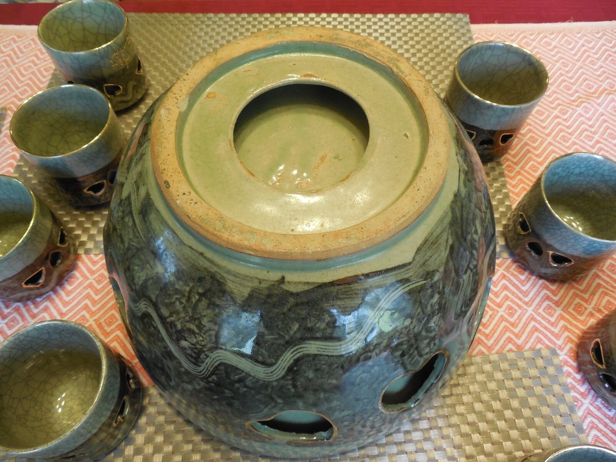 Soma Ware Japanese Pottery Somayaki Punch Bowl 10 Cups Gold