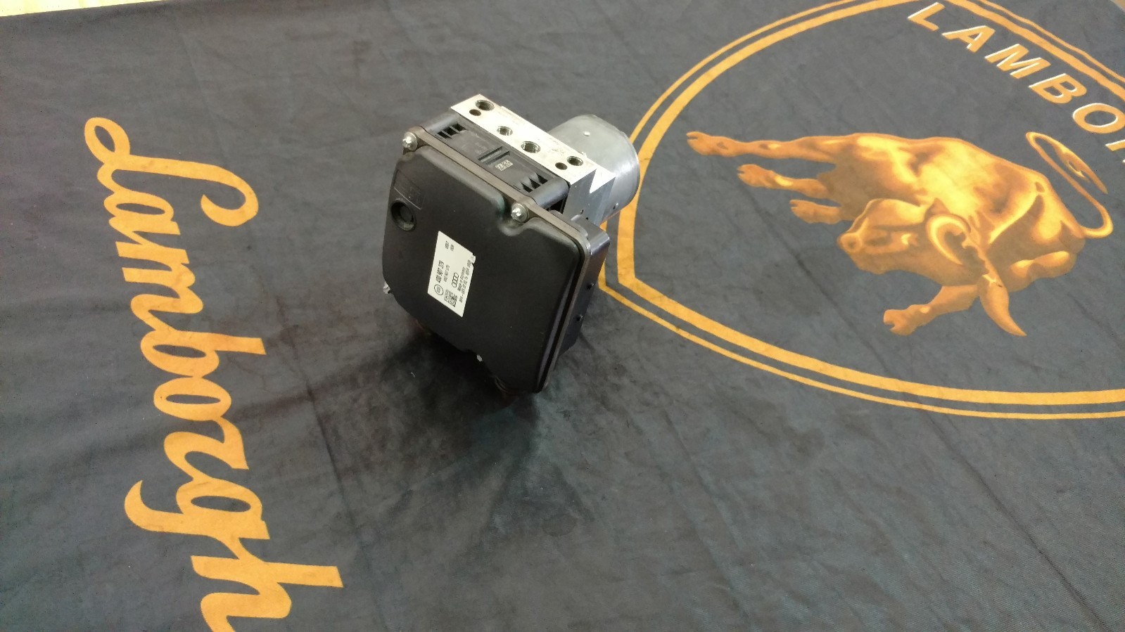 LAMBORGHINI HURACAN AUDI R8 BRAKE ABS UNIT OEM 4S0907379