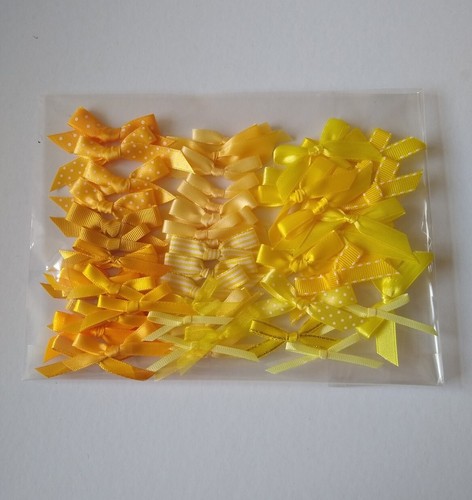 Bow Bundle Yellows 50 Assorted Shades Of Yellow Bows Various Widths & Types - Picture 8 of 8