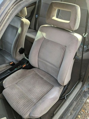 audi 80 seats