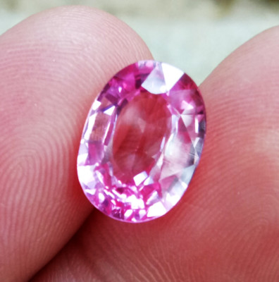12x9 mm. PADPARADSCHA PINK SAPPHIRE TOP COLOR! EXCELLENT CUT! AAA_5.10ct