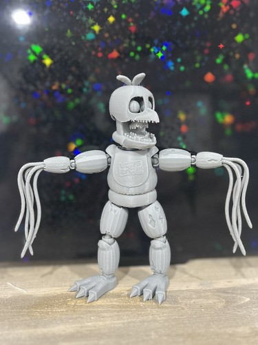 Withered Chica Articulating Figure FNAF 2 Five Nights At Freddy’s - Picture 2 of 5