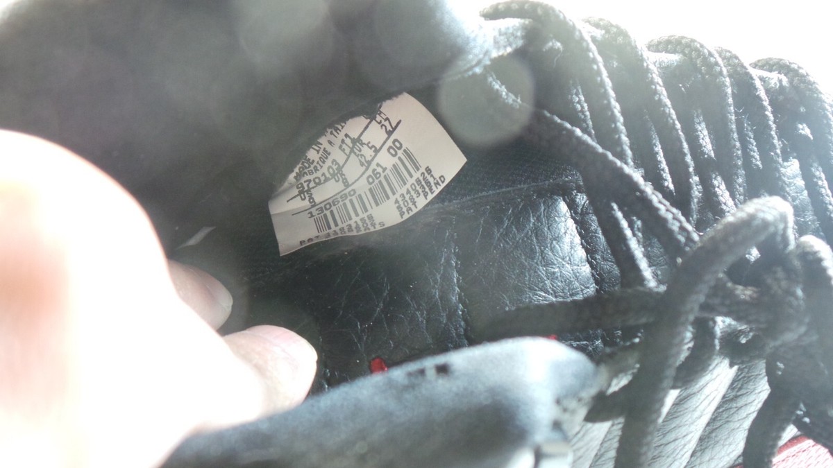 シューズ(男性用) 1996 NIKE AIR JORDAN 12 BRED OG US9.5 DS NIKE 1997 AIR JORDAN 12 XII 136001 061 OG BRED 9 I III IV