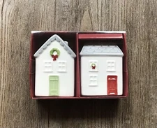 St Nicholas Square Village Salt And Pepper Shaker Set Humble Estate House🇺🇸