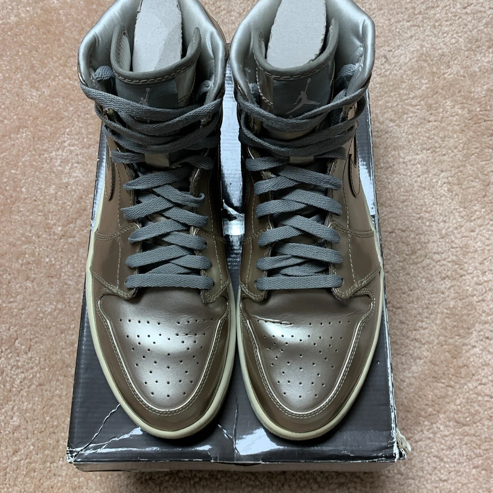 Nike Air Jordan 1 charol de zinc EE. UU. 11 RARO Foto 4 de 4