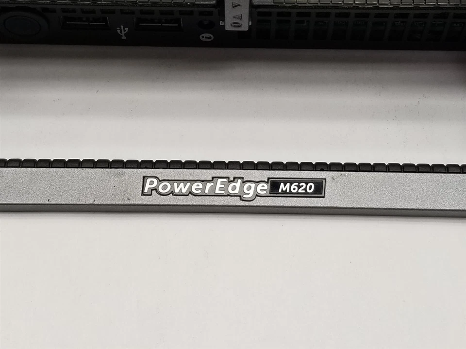 Dell PowerEdge M620 Blade Server 2*Intel Xeon E5-2650 v2 2.60GHz CPU *No HDD/RAM - Image 3 of 4