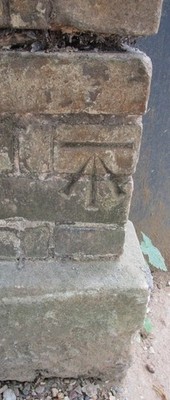 Foto 6x4 Ordnance Survey Schnittmarke Hampstead\/TQ2685 Diese OS Schnittmarke Dose c2016
