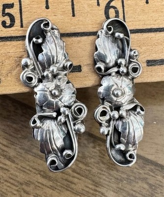 Sterling Silver NA Squash Blossom Vintage Clip On Earrings