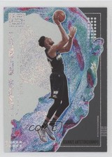 2019-20 Panini Status Upper Echelon Giannis Antetokounmpo #10 0s5s