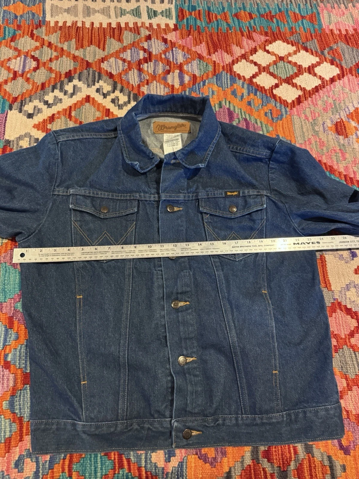Wrangler Trucker Jacket Blue Denim Broken Twill Large Authentic Western - product detail image 3