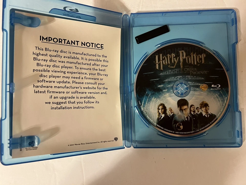 Harry Potter and the Order of the Phoenix (Blu-ray Disc, 2007) - Image 4 of 4
