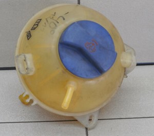 VW Golf 4 IV 1J (97-03) 2,3 V5 110KW Ausgleichsbehälter 1J0121403B #28702-H059