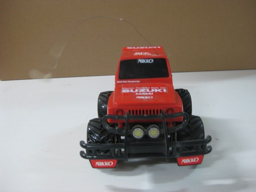 NIKKO RALLY CAR 1995 SUZUKI SAFARI OFF-ROAD 40mhz PARA REPUESTOS O RESTAURAR - Picture 2 of 8