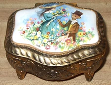 VINTAGE SANKYO MUSIC BOX WITHOUT THE MECHANISM