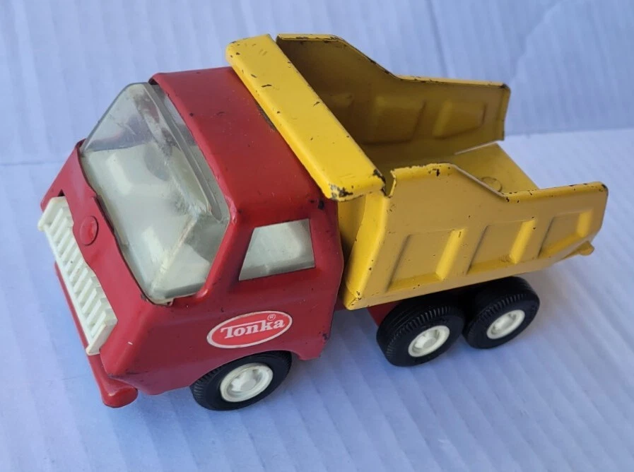 Classic tonka dump truck cheap