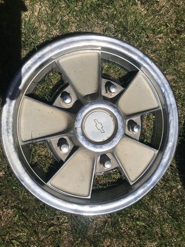 ORIGINAL 1965 1966 1967 CHEVY CHEVELLE NOVA IMPALA 14" MAG STYLE HUBCAPS - OK - Picture 4 of 24