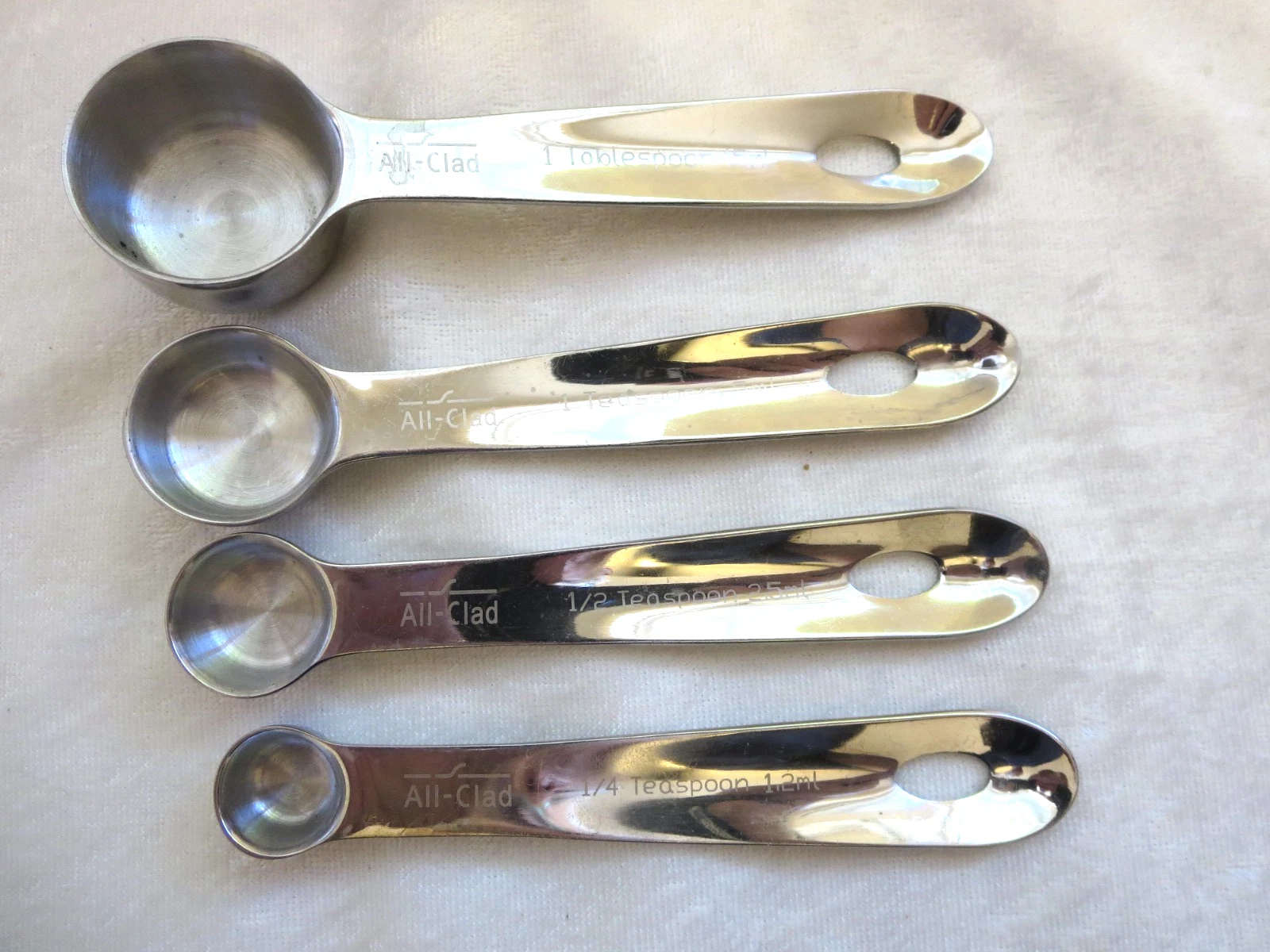 All-Clad set measuring spoons 4 pieces
Opens in a new window or tab