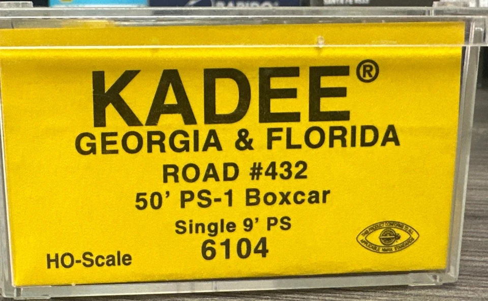 Kadee Cars HO RTR #6104 Georgia & Florida #432 NIB - Image 2 of 3